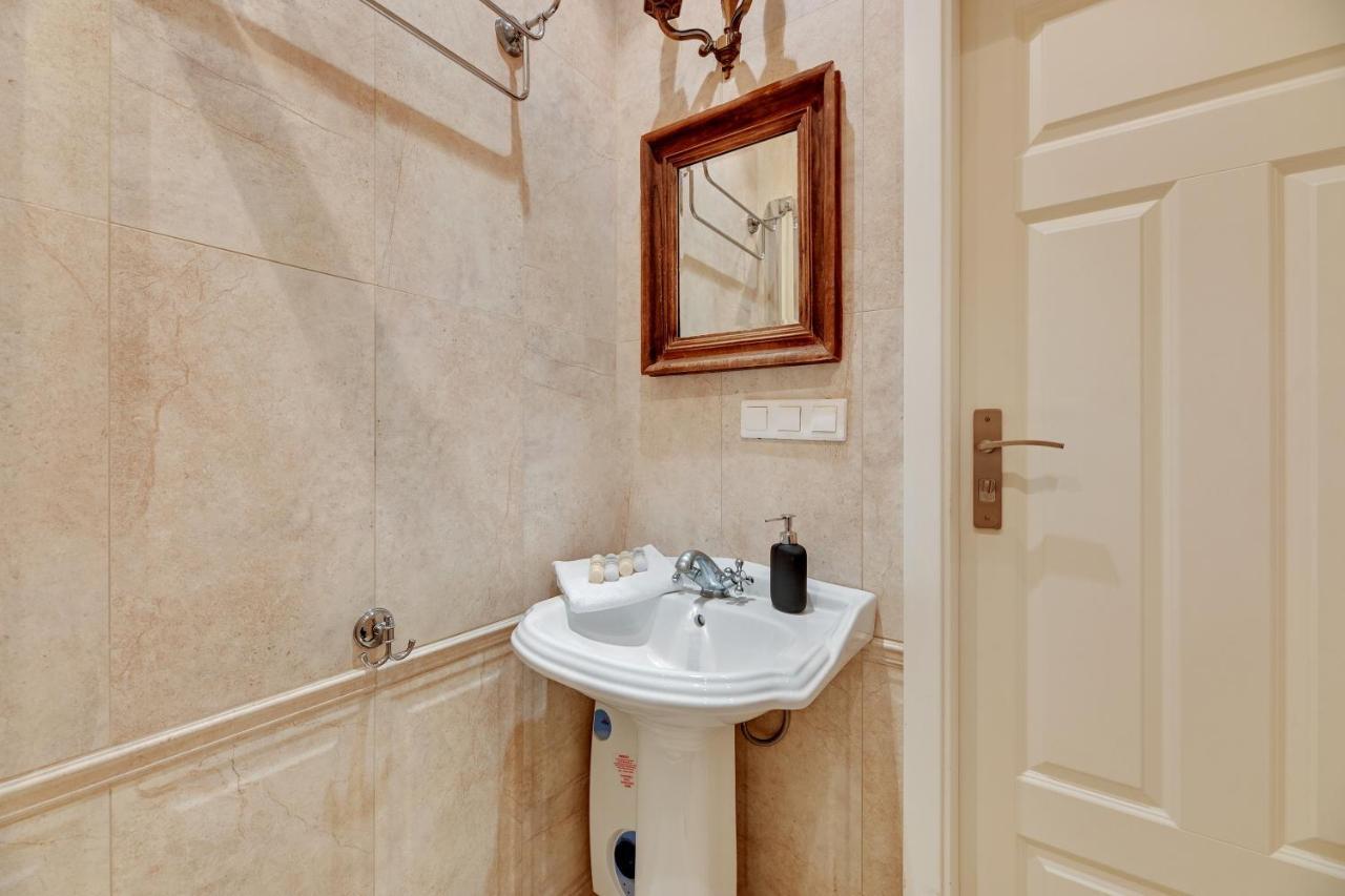 Dlugi Targ Street, Main Old Town & Riverside By Downtown Apartments Gdansk Bagian luar foto