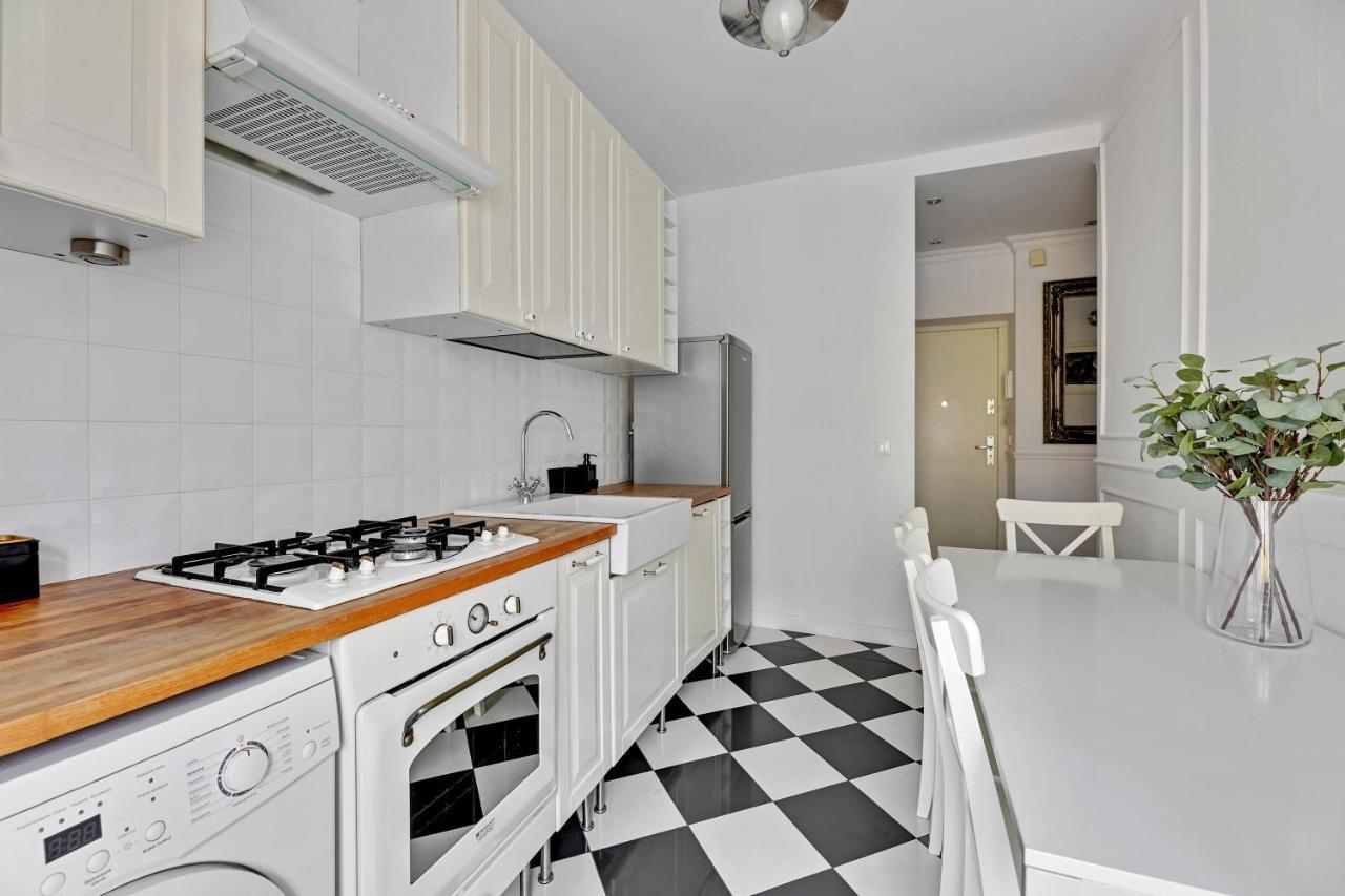 Dlugi Targ Street, Main Old Town & Riverside By Downtown Apartments Gdansk Bagian luar foto